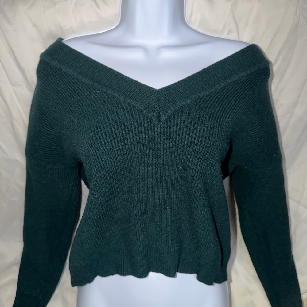 Forever 21 Dark Green Off-the-Shoulder Sweater